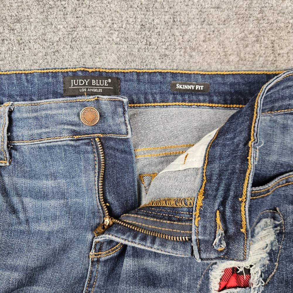 Judy Blue Skinny Fit Distressed‎ Plaid Patch Jeans Medium Wash JB8268DK 15/32 - Picture 8 of 12